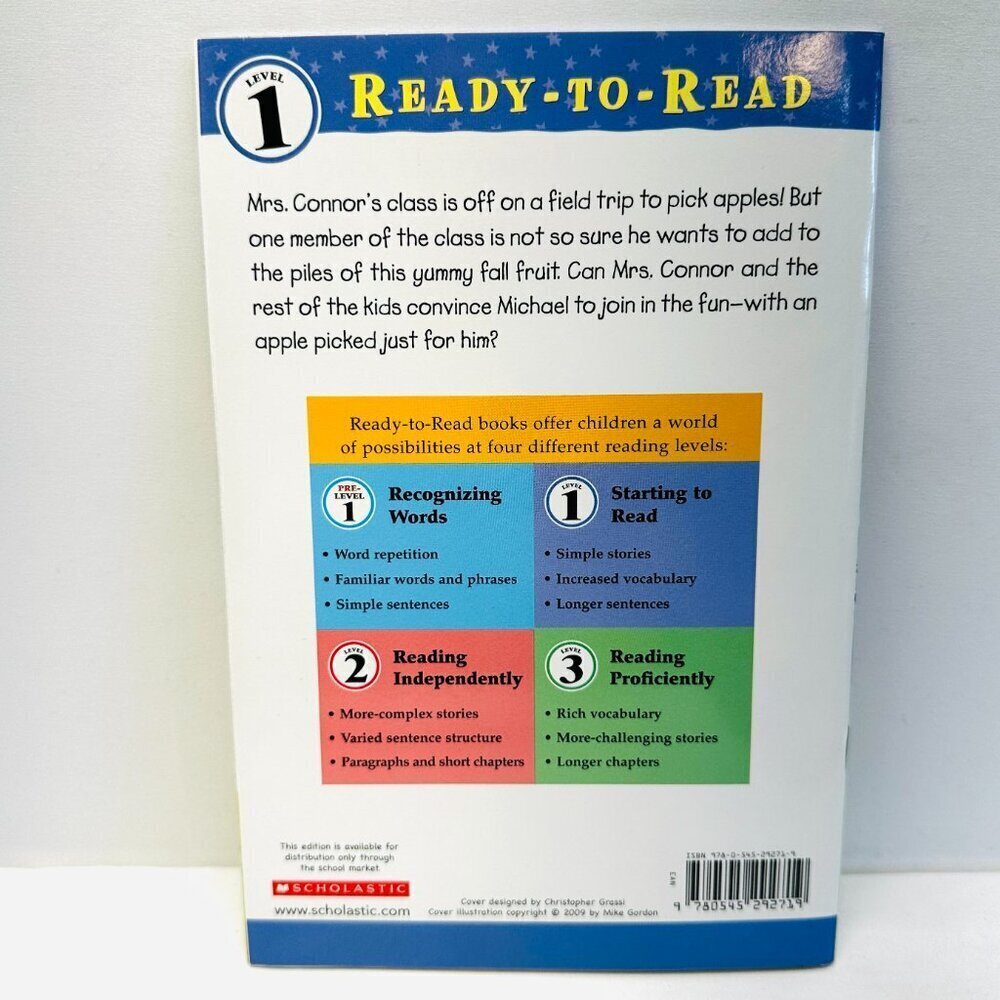 Picking Apples (Robin Hill School) - Paperback By McNamara, Margaret - NEW - Picture 2 of 2